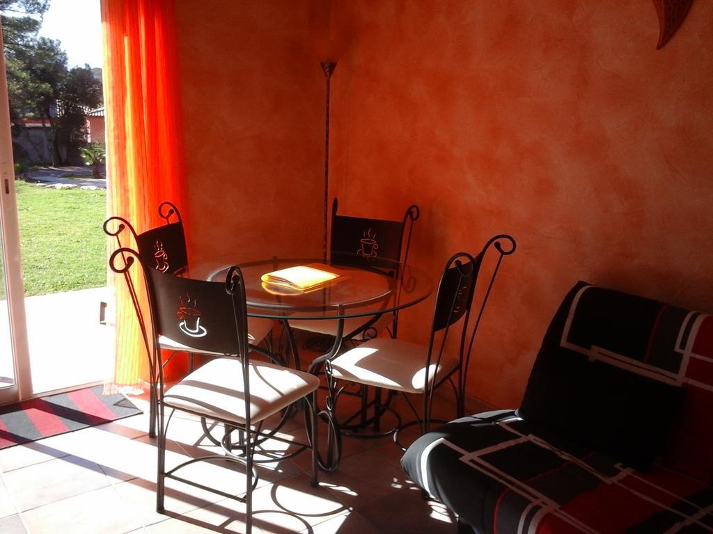 Mas Des Lys Hotel Roquebrune-sur-Argens Kamer foto