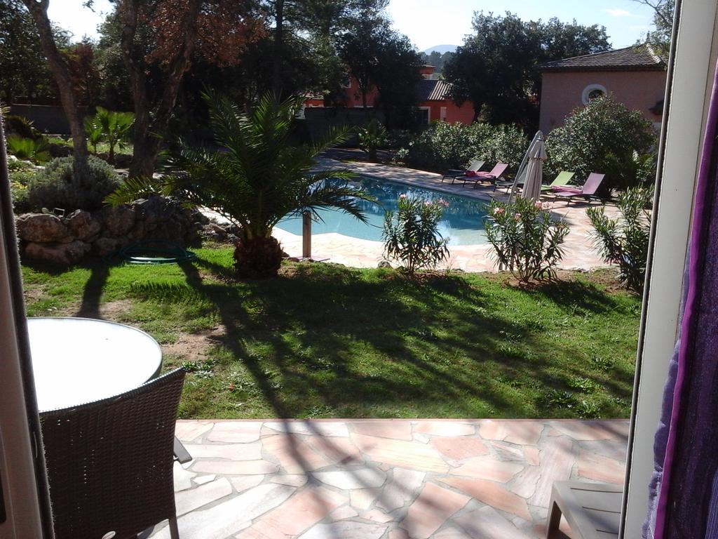 Mas Des Lys Hotel Roquebrune-sur-Argens Kamer foto