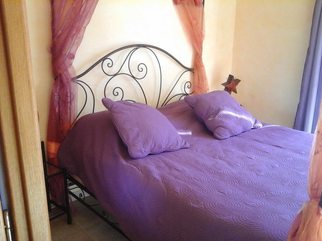 Mas Des Lys Hotel Roquebrune-sur-Argens Kamer foto