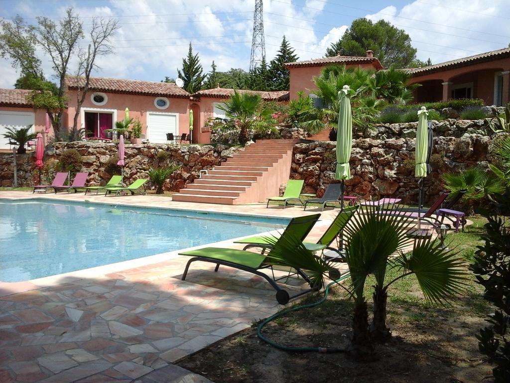 Mas Des Lys Hotel Roquebrune-sur-Argens Buitenkant foto